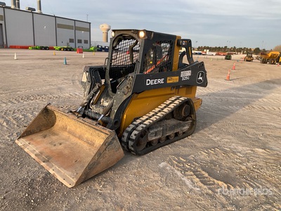 2022 John Deere 325G Compacte Schranklader