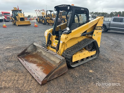 2022 Gehl RT165 Compact Track Loader