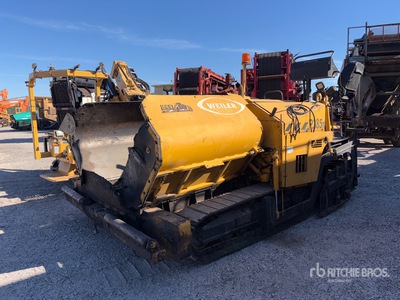 2015 Weiler P385A راصف الأسفلت