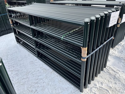 Quantity of (16) Puerta de ganado