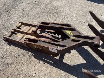 18 in Excavator Thumb