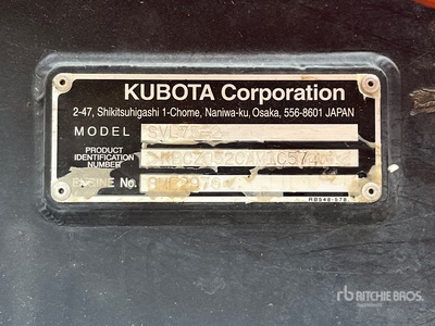 2021 Kubota SVL75-2 を見 Compact Track Loader