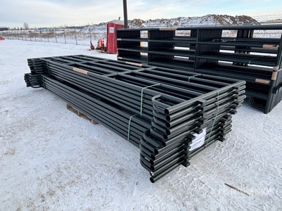 Quantity of (12) 16 ft Magnum Livestock Panel