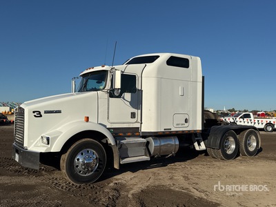 2001 Kenworth T800 6x4 T/A Sleeper Truck Tractor