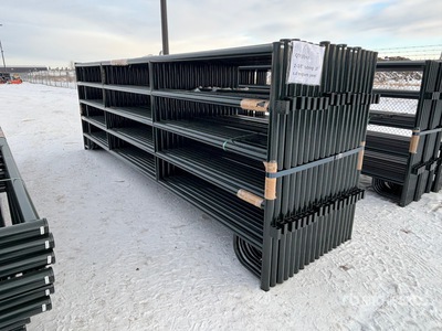 Quantity of (18) 16 ft Magnum Livestock Panel