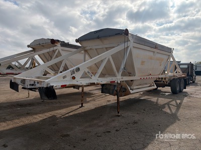 2006 Ranco 7 ft 8 in T/A Belly Dump Trailer