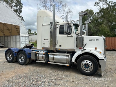 2007 Western Star 4800FX 6x4 T/A Sleeper Truck Tractor
