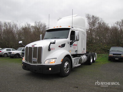 2017 Peterbilt 579 Cabeza Tractora Cabina Dormitorio