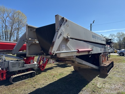 2013 Telestack TC-420 Tracked Stacking Conveyor (Inoperable)