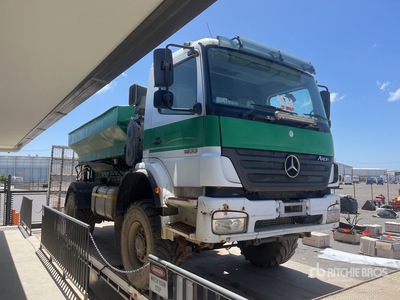 2007 Mercedes-Benz Axor 1833 Camion esparcidor de fertilizantes