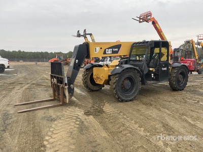 2014 Cat TL943C Sollevatore telescopico