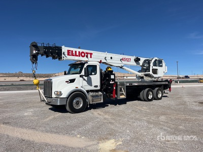 2023 Peterbilt 567 Hydraulic Truck Crane
