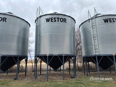 Westor +/- 3800 bu 4 Ring Hopper Grain Bin