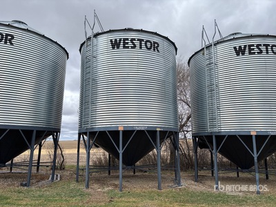 Westor +/- 3800 bu 4 Ring Hopper Grain Bin