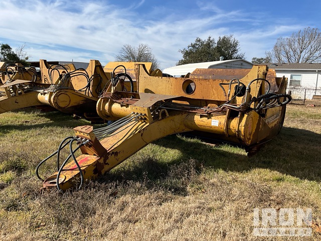 2008 Humdinger H619 2 Tire Hydraulic Pull Scraper | Ritchie Bros ...