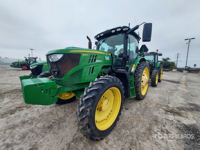 2015 John Deere 6155R Allradtraktor