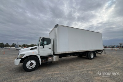 2019 Hino 268 4x2 Van Truck