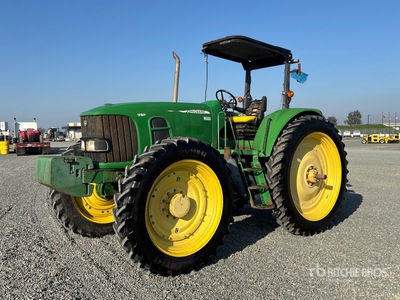 2009 John Deere 7130 4WD Tractor