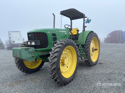2009 John Deere 7130 4WD Tractor