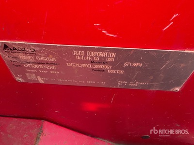 2020 Massey Ferguson 6713 4WD Tractor Agrícola