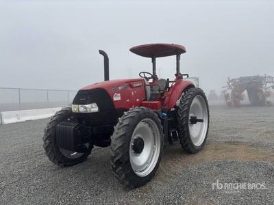 2017 Case IH Farmall 140A トラクター