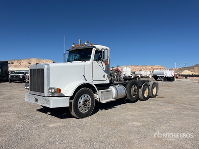 2002 Peterbuilt 378 8x4 Cabina per trattore stradale 3 assi
