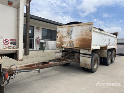 1997 M&S Kembla Truck Bodies Super Dog Remorque à benne basculante arrière