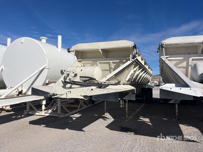 1996 Red River LB339 32 ft Tri/A Live Bottom Trailer