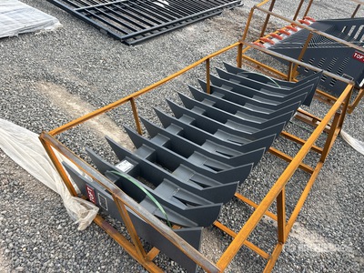 2025 TOFT ST-72 72 in Skid Steer Root Rake (Unused)