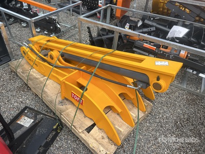 2025 TOFT TOFT08T 30 in Hydraulic Excavator Thumb - Fits cat 320 (Unused)