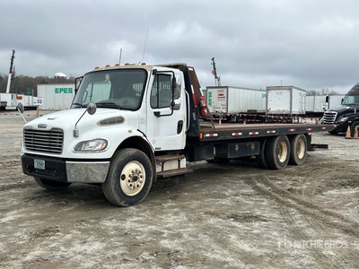 2007 Freightliner M2 Business Class 6x4 شاحنة سحب مسطحة