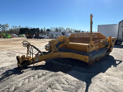 2018 John Deere 1812C 4 Tire Hydraulic Pull Scraper
