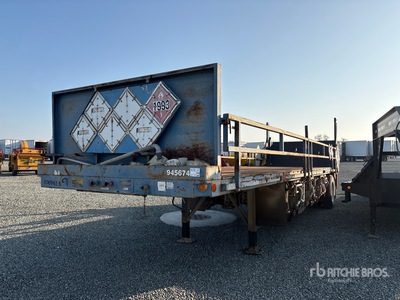 2004 Utility FS1C 29 ft T/A Oplegger