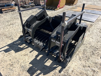 2026 LYALS ZMQ04 72 in Skeleton Skid Steer Grapple (Unused)