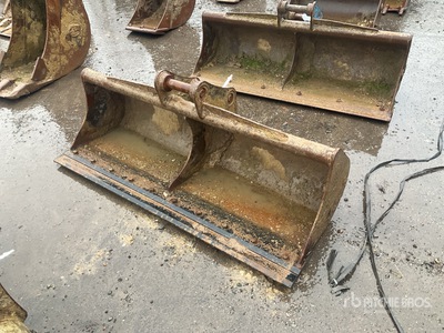 Strickland 1500 mm Cleanup Excavator Bucket