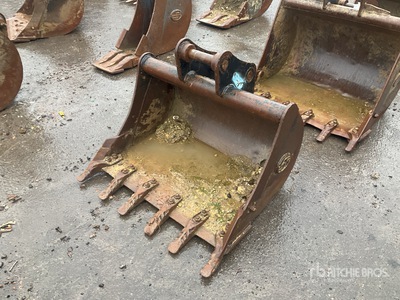 Strickland 880 mm Digging Excavator Bucket
