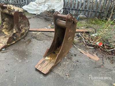 Strickland 270 mm Digging Excavator Bucket