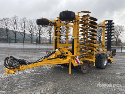 2023 Agrisem Disc-O-Mulch Series R 8 m 8 m Scheibenegge