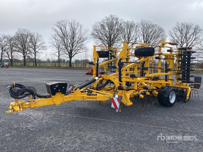 2023 Agrisem Vibromulch 6 m Cultivator
