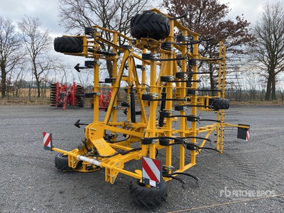 2024 Agrisem Biomulch 6 m Cultivator (Unused)