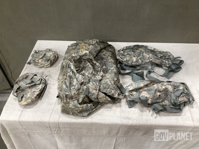 (61) Wet Weather Ponchos, (100) Canteen Pouches & (40) Waist Packs