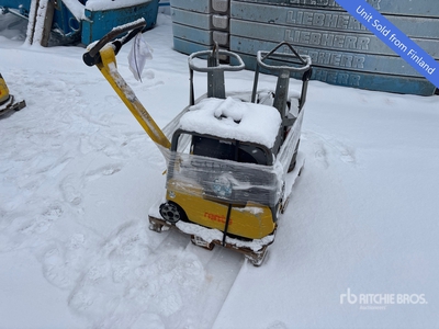 2016 Wacker Neuson DPU3050He Vibratory Plate Compactor