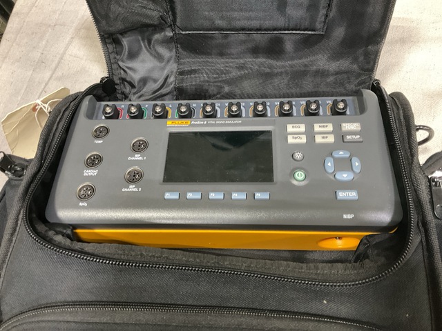 Fluke ProSim 8 Vital Signs Simulator
