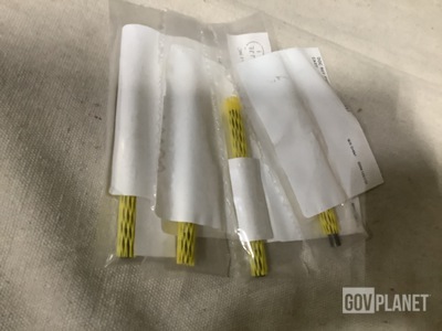 (124) Boeing 145H7367-1 Plain Studs