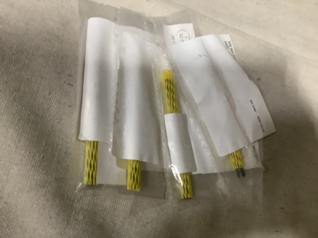 (124) Boeing 145H7367-1 Plain Studs