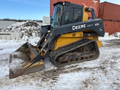 2017 John Deere 331G Two-Speed を見 Compact Track Loader