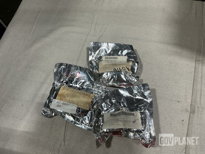 (46) Amphenol 452-40020-41PN(103) Receptacle Connectors