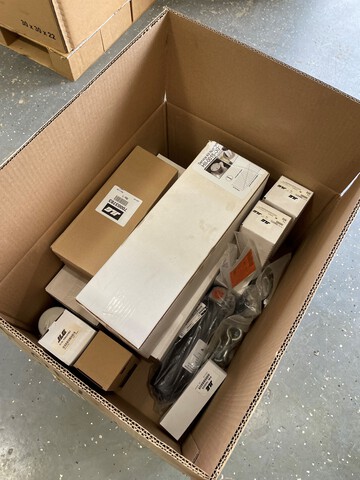 Quantity of JLG Parts