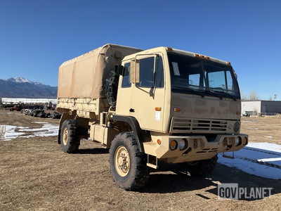 2004 Stewart & Stevenson M1078A1 LMTV 4x4 Cargo Truck