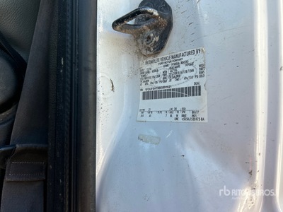 2011 Ford F-550 4x4 شاحنة خدمة